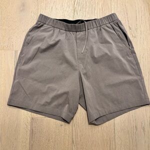 Lululemon ABC WovenAir Pull On Shorts 7”